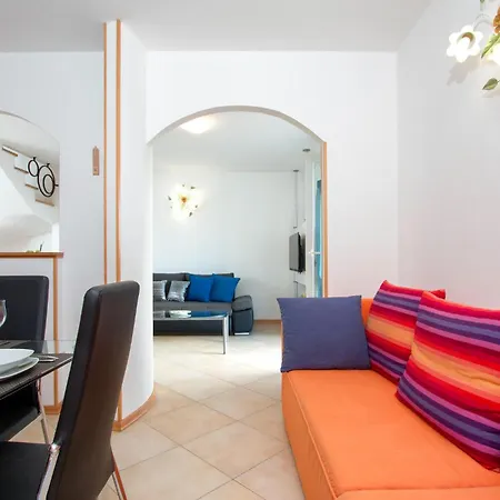 Two-bedroom In Volme Ferienhaus