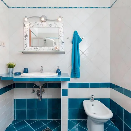 Casa vacanze Beautiful In Volme With Kitchen Banjole